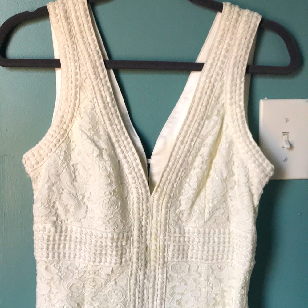 Brand New Ivory Bardot dress size 10